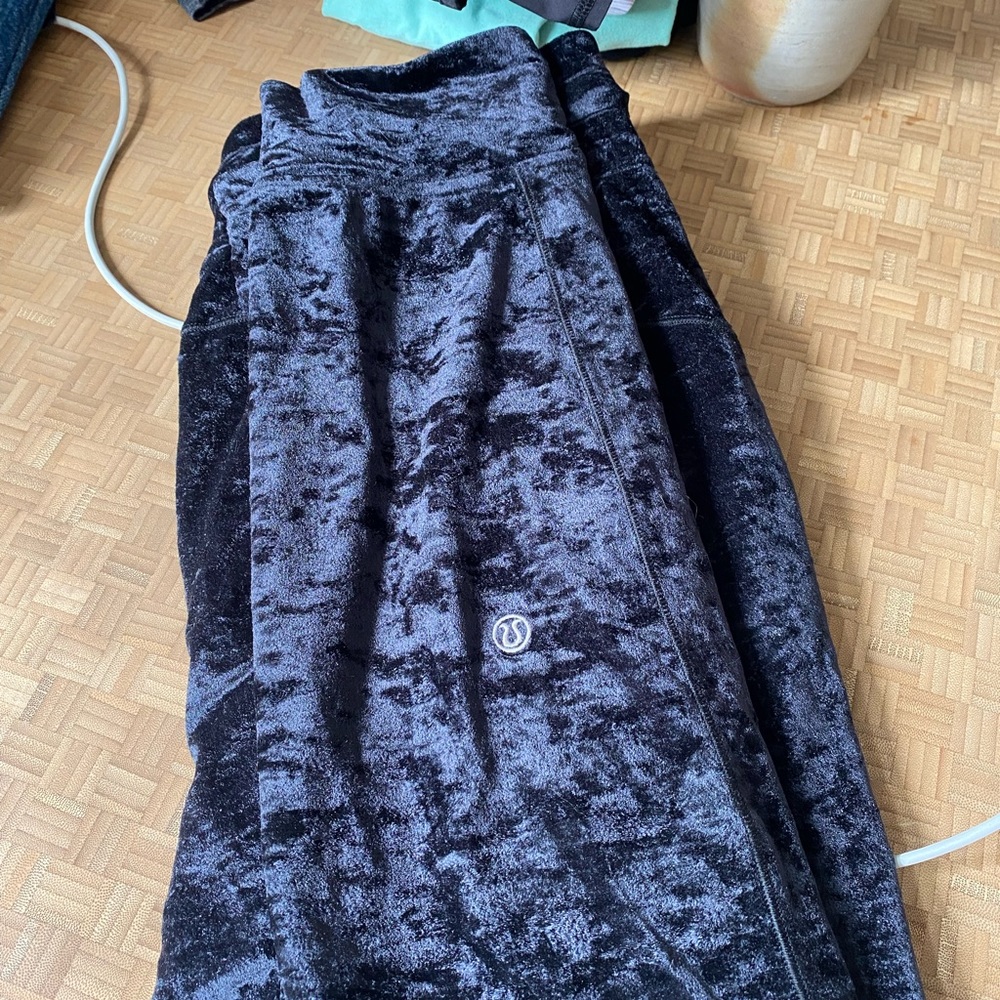 Lululemon joggers